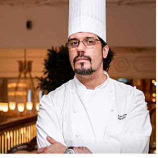 Carlos Martín R.
