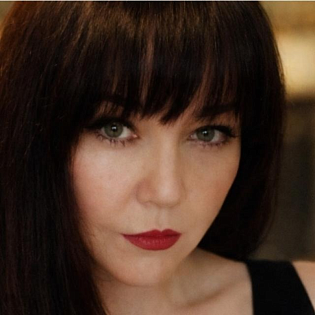 Tracey S.